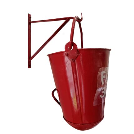 wall hanging with fire bucket iron 9 ltr